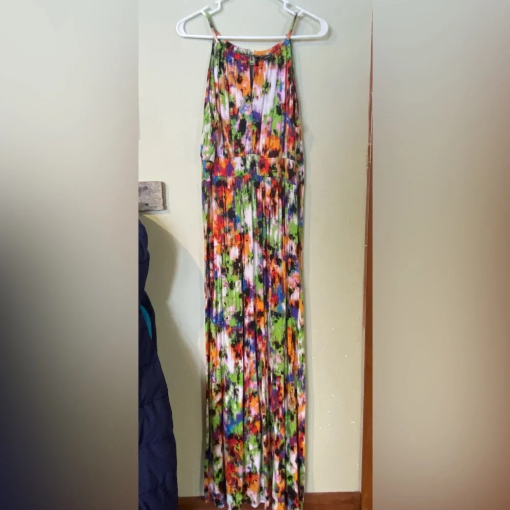 Maxi Dres - Picture 1 of 4